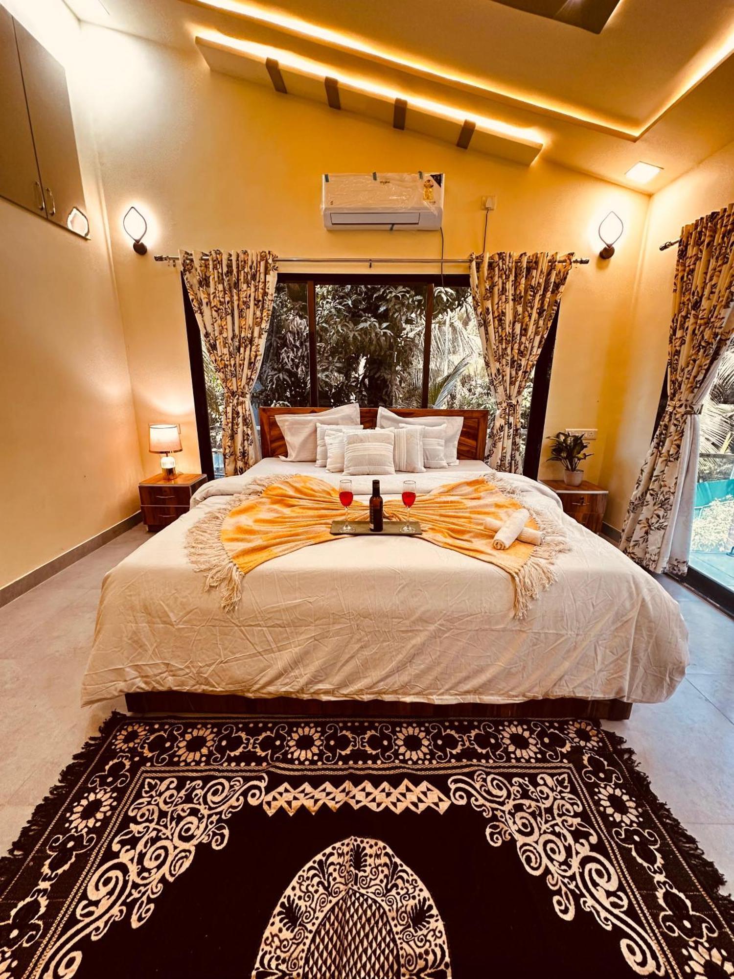 אליבג Seas The Day Luxurious 5Bhk Villa 2Min From Awas Beach With Huge Private Pool מראה חיצוני תמונה